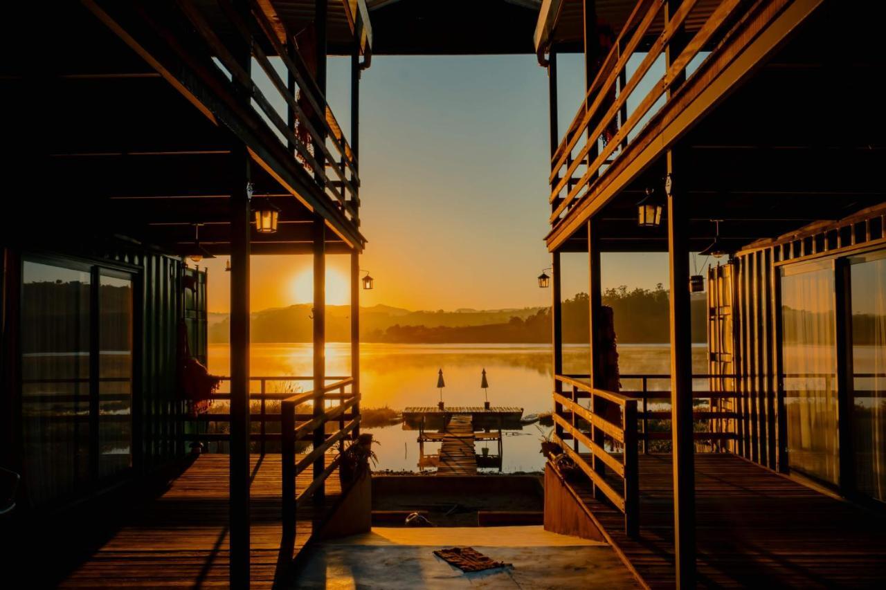 Villa Container Lodge Capitólio Екстериор снимка